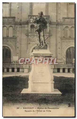 Cartes postales Neuilly Statue de Parmentier Square de l&#39Hotel de Ville