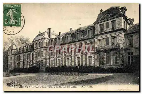 Ansichtskarte AK Beauvais La Prefecture Facade Louis XIII