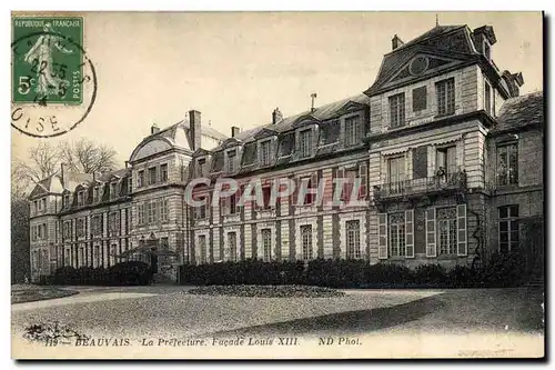 Cartes postales Beauvais La Prefecture Facade Louis XIII