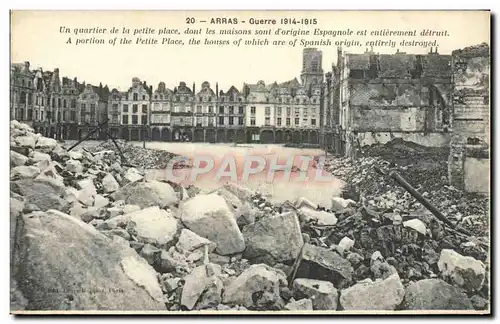 Cartes postales Arras Guerre Un quartier de la Petite Place Militaria