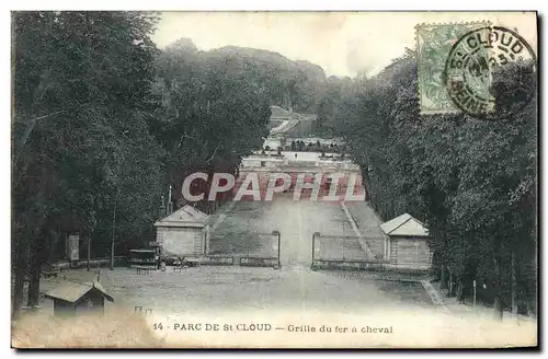 Cartes postales Parc de Saint Cloud Grille du fer a cheval