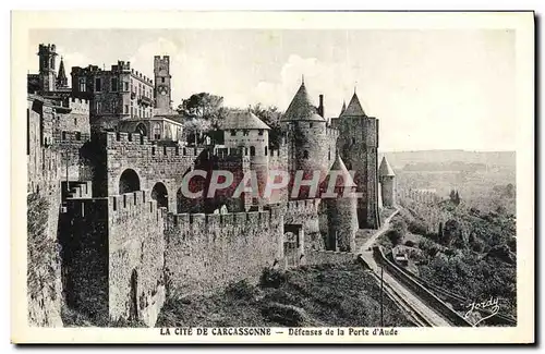 Ansichtskarte AK La Cite de Carcassonne Defenses de la Porte d&#39aude