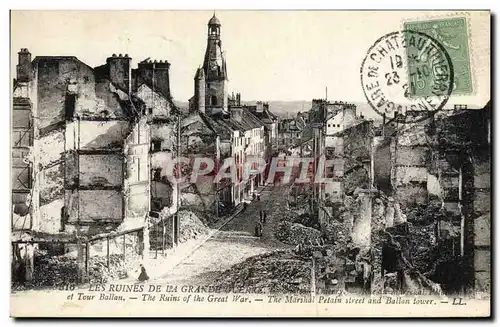 Cartes postales Reims Rue du Marechal Petain et tour Ballan Militaria