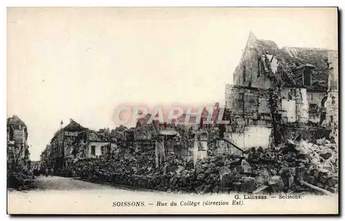 Cartes postales Soissons Rue du College Militaria