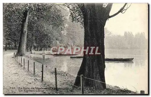 Ansichtskarte AK Le Bois de Vincennes Un embarcadere