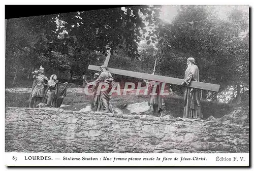 Cartes postales Lourdes Sixieme Station Une femme pieuse essuie la face de Jesus Christ