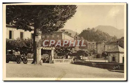 Cartes postales Ax Les Thermes Place du Breilh Automobile