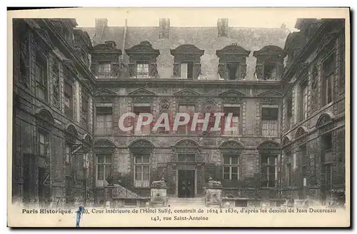 Cartes postales Paris Historique Cour Interieure de l&#39Hotel Sully