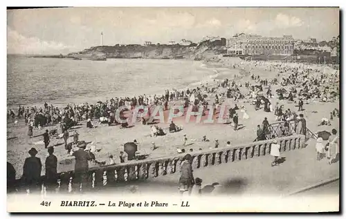 Cartes postales Biarritz La Plage Et Le Phare