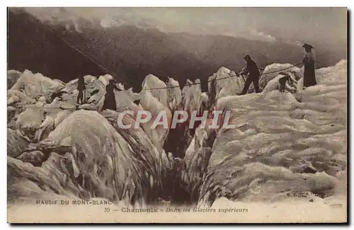 Cartes postales Chamonix Dans Les Glaciers Superieurs Alpinisme