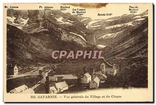 Cartes postales Gavarnie Vue Generale du Village et du Cirque