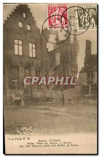 Cartes postales Ruines D'Ypres Petite Place Du Musee Et Halies Militaria