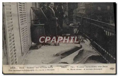 Ansichtskarte AK Deux Tauben Ont Survole Paris Une terrasse endommagee Rue de la Banque Paris