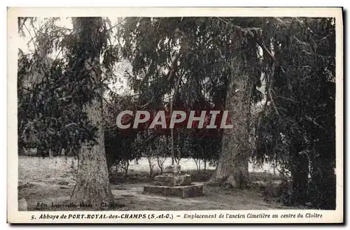 Cartes postales Abbaye de Port Royal des Champs Emplacement de l&#39ancien cimetiere au centre du cloitre