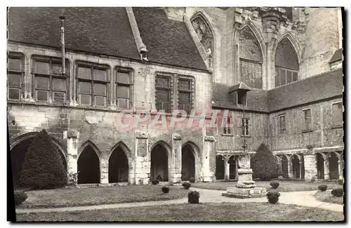 Cartes postales moderne Beauvais Le cloitre