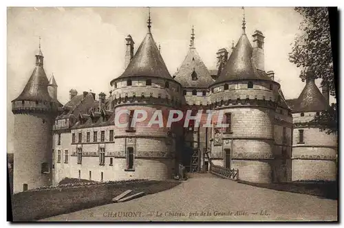 Ansichtskarte AK Chaumont Le chateau Prise de la Grande Allee