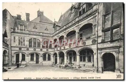 Cartes postales Blois Hotel d&#39Alluye Cour interieure