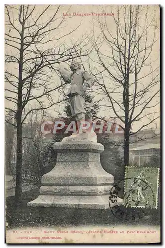 Ansichtskarte AK Pau Salut Noble Bearn Statue Marere au parc Beaumont