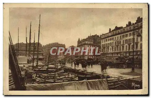 Ansichtskarte AK Marseille Quai de la Fraternite un coin du Vieux Port