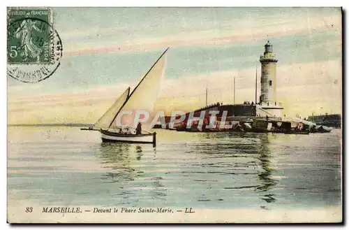 Ansichtskarte AK Marseille Devant le Phare Sainte Marie Bateau