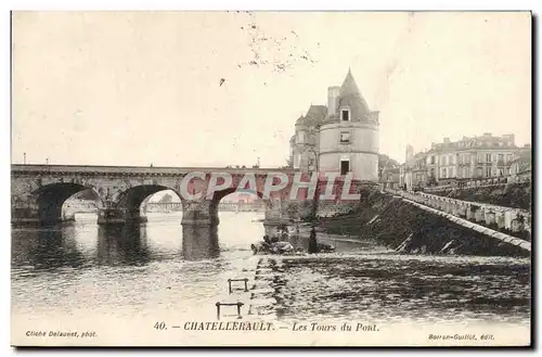 Cartes postales Chatellerault Les Tours du Pont