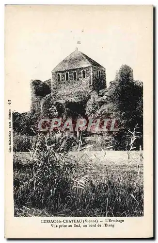 Cartes postales Lussac les Chateau L&#39Ermitage Vue prise au Sud au bord de l&#39Etang