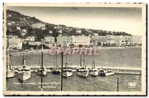 Ansichtskarte AK Cannes Vue Sur le Port et les Hotels Bateaux