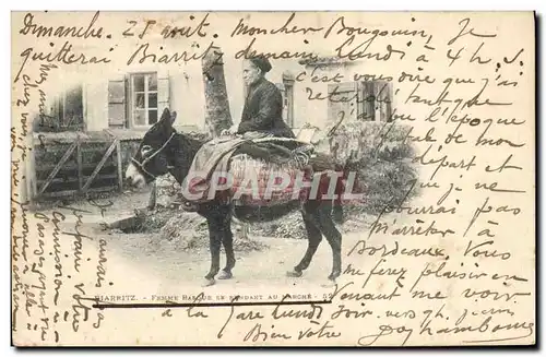 Cartes postales Biarritz Femme Basque se rendant au marche Ane Mule TOP