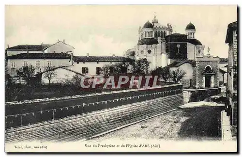 Cartes postales Vue du Presbytere et de l&#39Eglise D&#39Ars