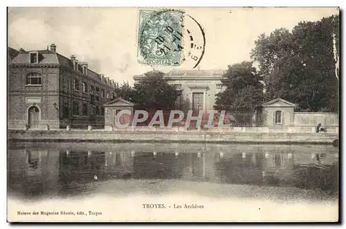 Cartes postales Troyes Les Archives