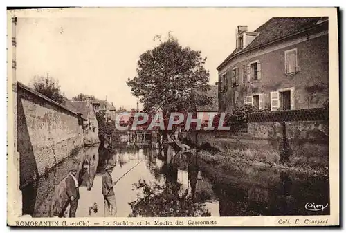 Cartes postales Romorantin La Sauldre Et Le Moulin des Garconnets Peche Pecheur