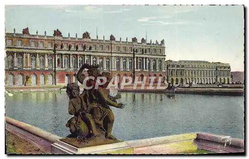 Cartes postales Versailles Le Chateau Vu Des Jardins