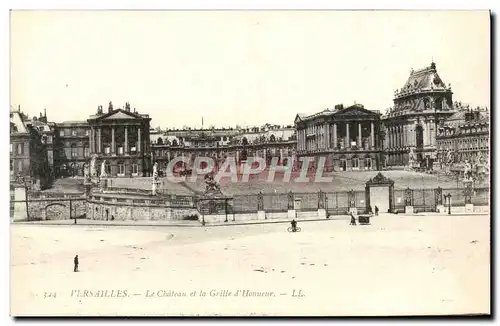 Ansichtskarte AK Versailles Le Chateau et la grille d&#39honneur