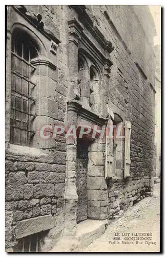 Cartes postales Gourdon Vieille Maison Rue Zigzag