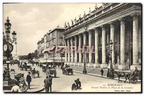 Ansichtskarte AK Bordeaux Grand Theatre et Place de la Comedie