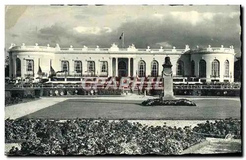 Cartes postales Deauville La Plage fleurie Le casino et les jardins