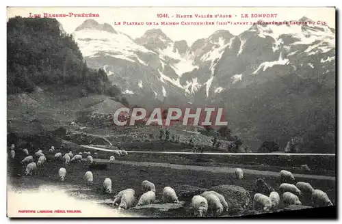 Cartes postales Haute Vallee D&#39Aspe Le Somport Le plateau de la maison cantonniere avant la montee des lacets