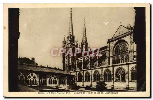 Cartes postales Bayonne Cloitre Et Fleches De La Cathedrale