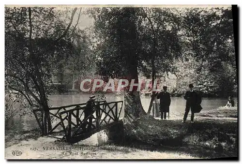 Cartes postales Versailles Hameau du petit Trianon Le pont rustique