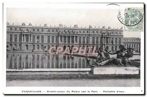 Ansichtskarte AK Versailles Avant Corps Du Palais sur le parc Parterre d&#39eau