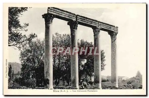 Cartes postales Riez Les Colonnes Romaines