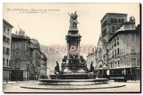 Ansichtskarte AK Grenoble Monument du Centenaire et la Cathedrale Tramway