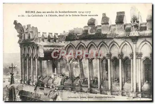 Cartes postales Reims dans ses annees de Bombardements La cathedrale