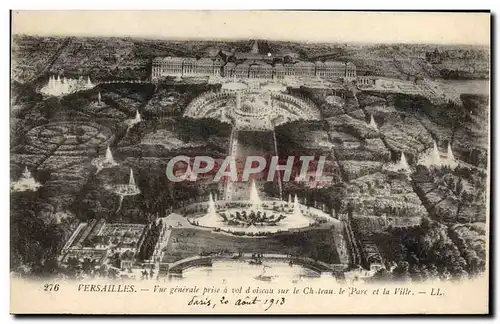 Cartes postales Versailles Vue Generale prise a vol d&#39oiseau sur le Chateau le parc et la ville