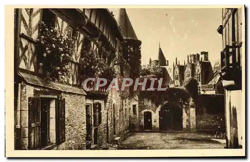 Cartes postales Josselin Vieille Maison a l&#39angle des rues de Trente et du Chateau