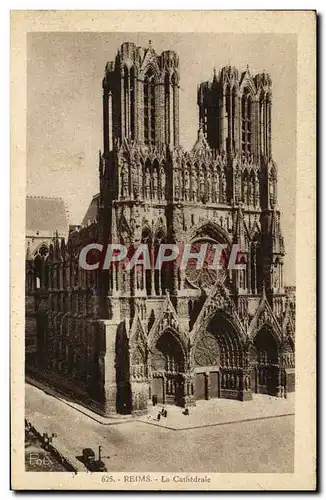 Cartes postales Reims La Cathedrale