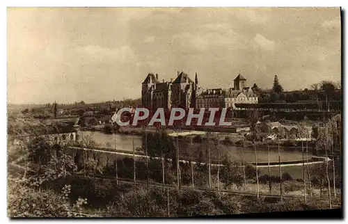 Cartes postales L&#39Abbaye De Solesmes Vue des coteaux a l&#39ouest