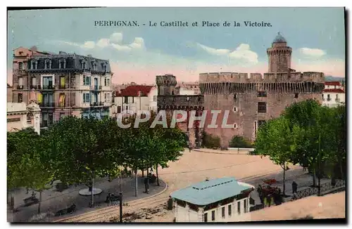 Cartes postales Perpignan Le Castillet Et Place De La Victorie