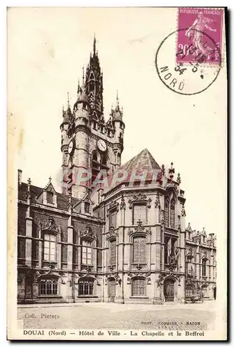 Cartes postales Douai Hotel De Ville La Chapele Et Le Beffroi