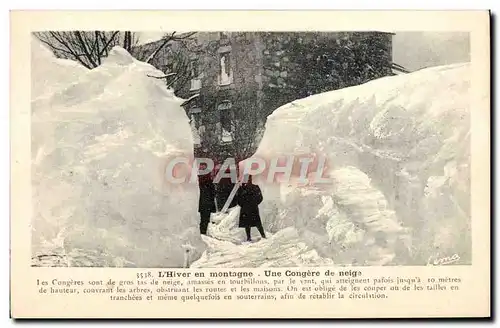 Ansichtskarte AK L&#39Hiver En Montagne Une Congere De Neige